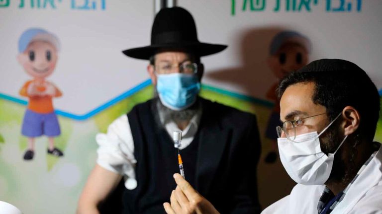 ¡Atención!: Israel decide poner una tercera dosis de Pfizer como refuerzo para mayores de 60